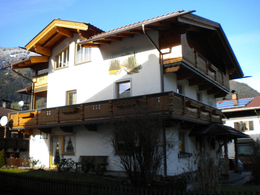Haus Schiestl Apartment Цел ам Цилер Екстериор снимка