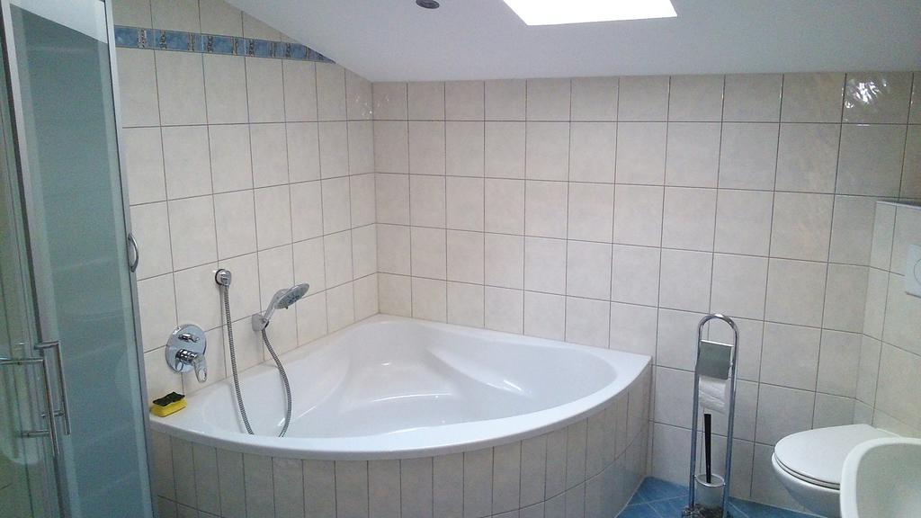 Haus Schiestl Apartment Цел ам Цилер Стая снимка